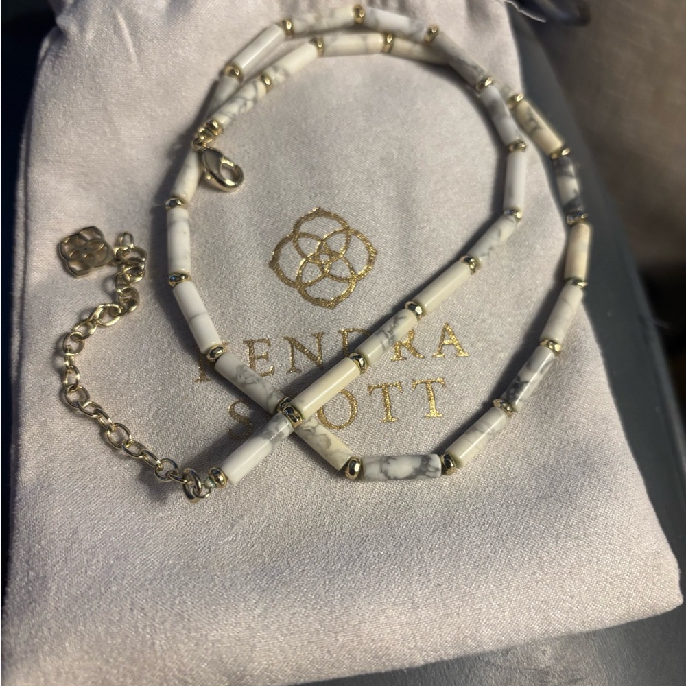 Kendra Scott Marble and Gold Necklace